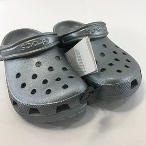 Crocs Unisex Classic Metallic Roomy Fit Clogs